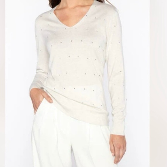 TOMMY HILFIGER White V-Neck Sweater with Stud Accents - Picture 1 of 6